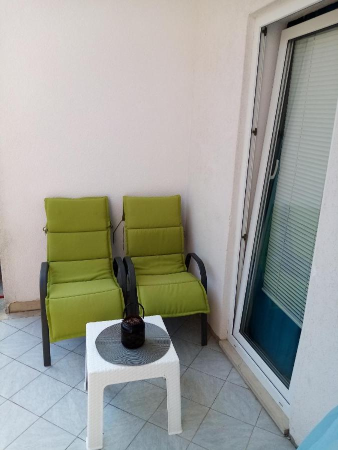 Apartment Sanja Makarska Bagian luar foto