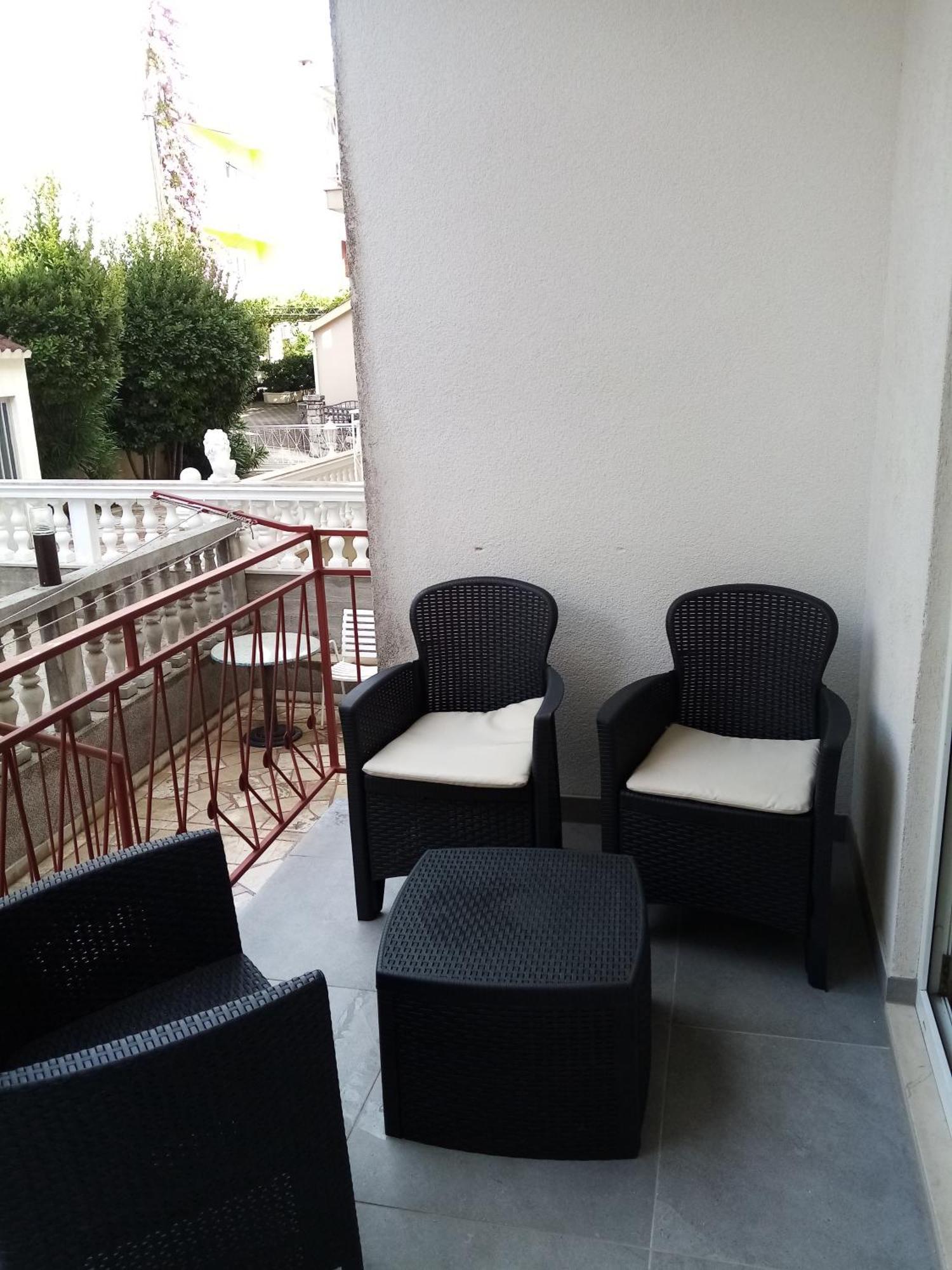 Apartment Sanja Makarska Bagian luar foto